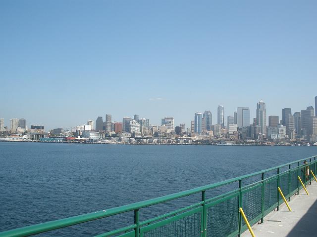 P9021717.JPG - Looking back at Seattle