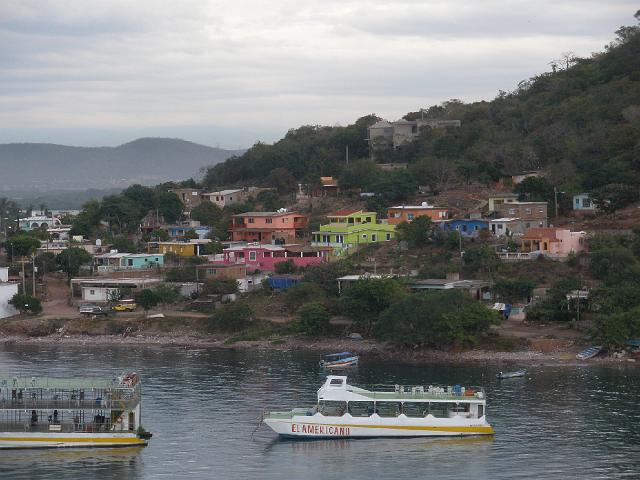 P2100243.JPG - Arrival at Mazatlan, nice colored houses