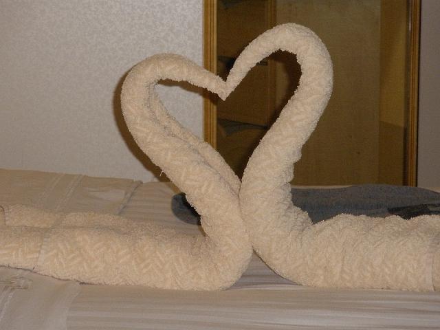 P2120490.JPG - Towel swans that Ashleigh and Jared found in their room