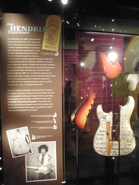 P9020230.JPG - Jimi Hendrix at the EMP