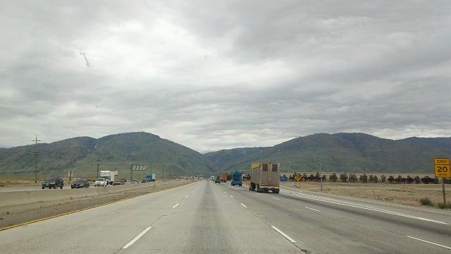 2011-04-25_14-34-07_298.jpg - I-5