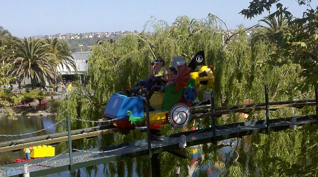 2011-04-28_15-50-24_597.jpg - Legoland