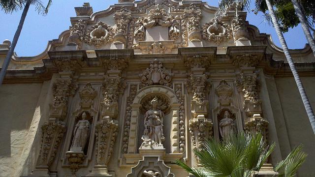 2011-04-29_12-12-56_127.jpg - Balboa Park